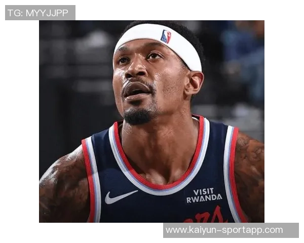 快船25年传奇与争议交织保罗离队鲍威尔交易比尔受伤小卡合同风波揭秘